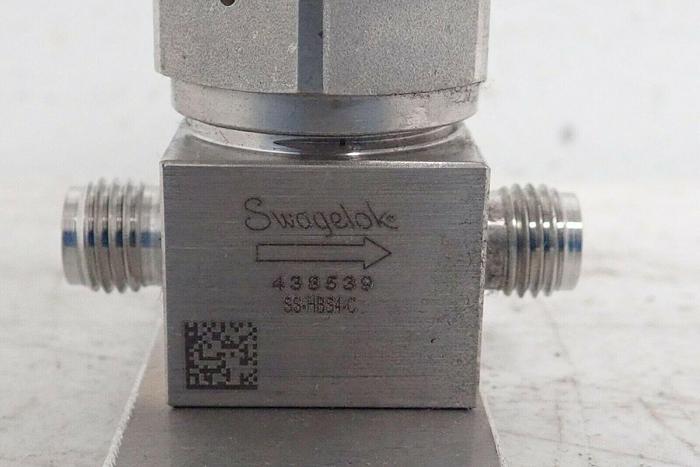 Used Swagelok SS-HBS4-C Nupro Normally Closed Valve