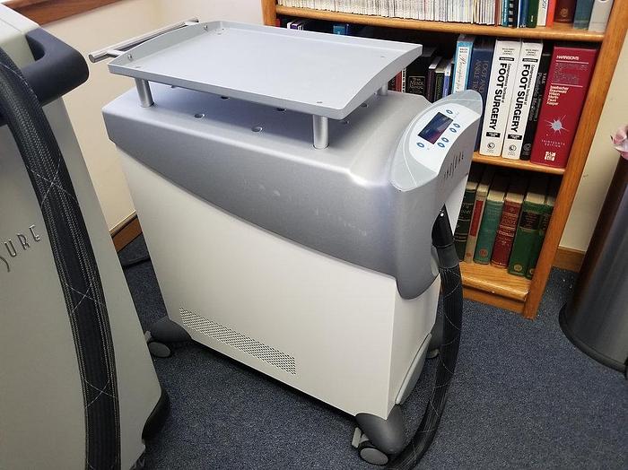 Used 2014 Cynosure Elite + w/ Cryo 6 Chiller