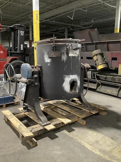 Used 400 Lb TILTING FURNACE GAS FIRED