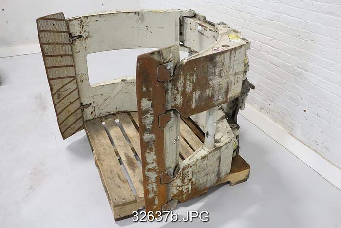 Used Cascade 60G-RCP-B003R2 Roll Clamp #32637