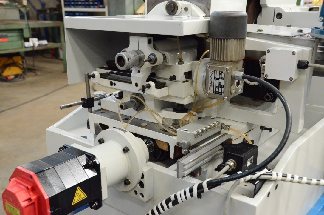 Usado 1989 SENY R-60-H Rectificadoras sin centros #4428