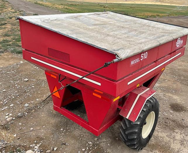 Used EZ Trail 500 Grain Cart