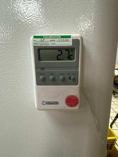 Used KENMORE 32'' W X 26'' L X 65'' H INCUBATOR