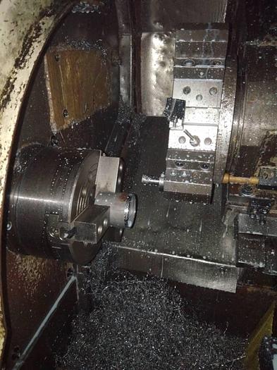 Used 2012 LIOUY HSING CNC-200L CNC LATHE MACHINE