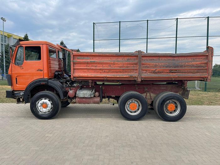 Gebruikt 1986 MERCEDES BENZ 2635 6x4 kipper full steel