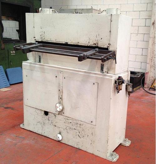 Usado Esimec AE 1000 x 2,5 Alimentador para prensa