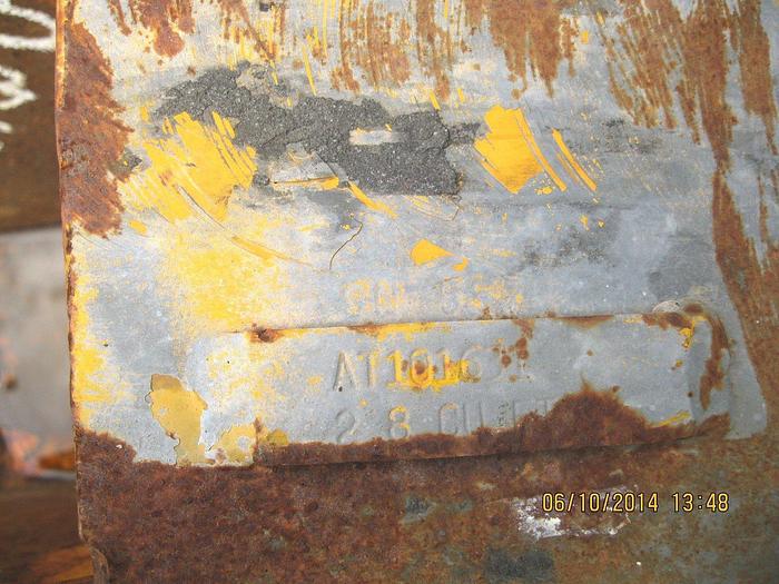 Used 11" ( 2.8 Cu Ft) GP Bucket w/3 Teeth, 2.25" & 2" Pin Size, 8 1/4" Face Spread...