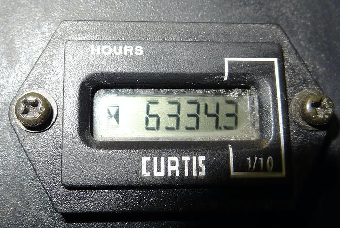 Used FANUC ARCMATE 120iC/10L 6 AXIS CNC MIG WELDING ROBOT WITH R30iA CONTROLLER