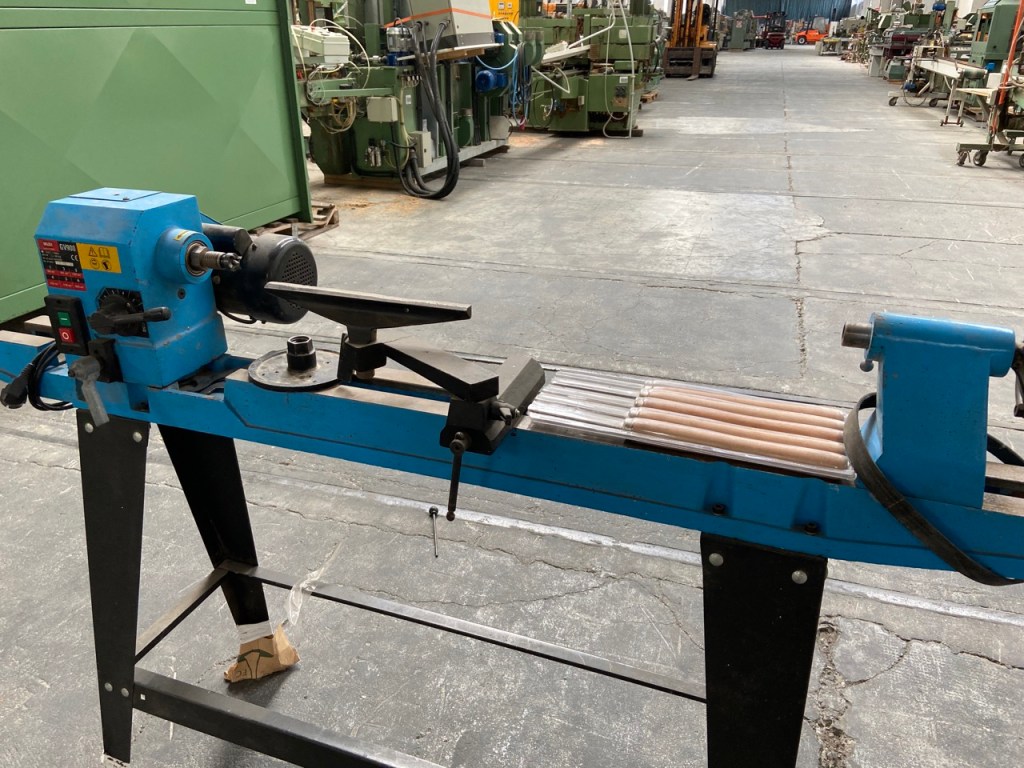 Usato Tornio manuale usato