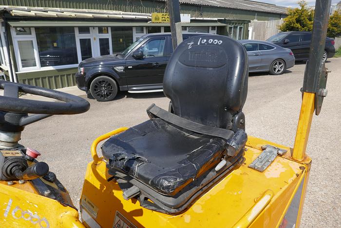 Used 2015 THWAITES 1 TONNE