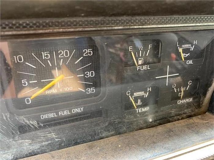Used 1988 FORD F800