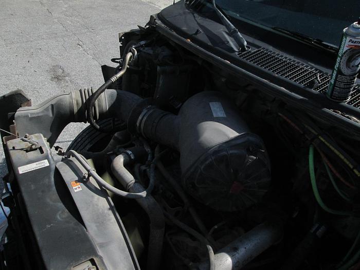 Used 2007 Ford F750 Conventional Dump Truck