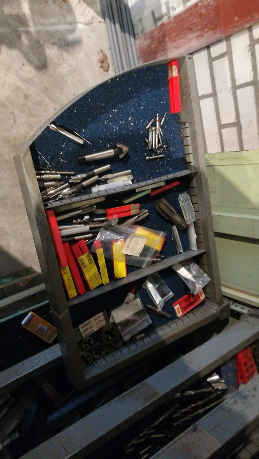 Gebruikt BRIDGEPORT VMC 760 20 - 1994