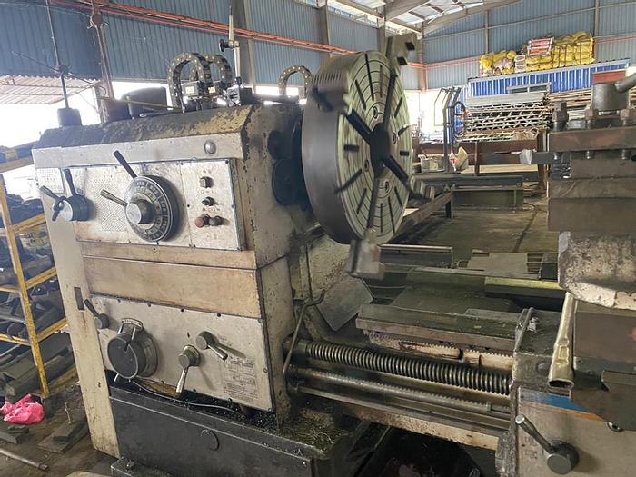 Used 2000 GUANGDONG CW6295E GAP BED LATHE MACHINE