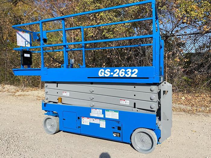 Used 2016 GENIE GS-2632