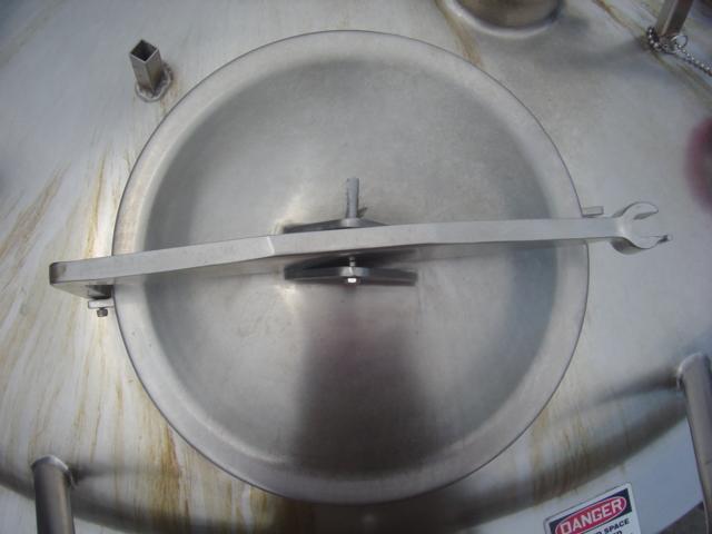 Usado 1000 GALLON PROCESSOR TANK