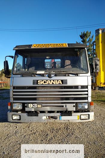 Used 1991 SCANIA 93M 280 18 ton dropside truck.