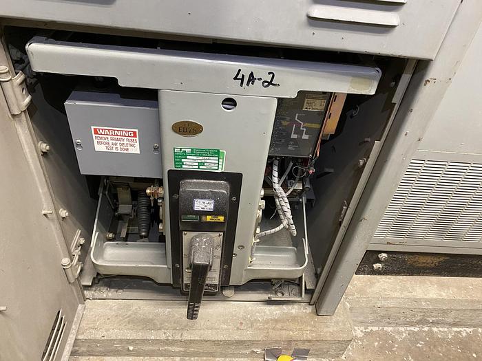 Used GENERAL ELECTRIC LOW VOLTAGE POWER CIRCUIT BREAKER