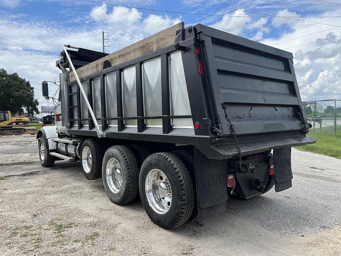 Used 2004 Western Star 4900 Tri-Axle Dump Truck #5618