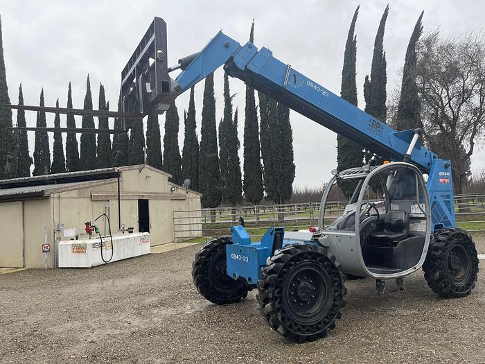 Used 2008 GENIE GTH842