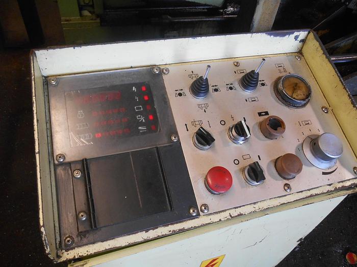 Used 1995 DAITO   GA320