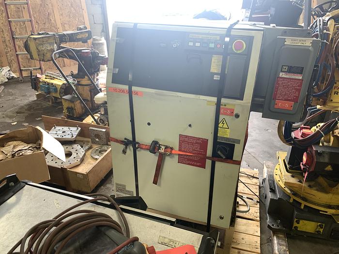 Used FANUC M16iB/20 6 AXIS CNC ROBOT WITH FANUC RJ3IB CONTROLLER