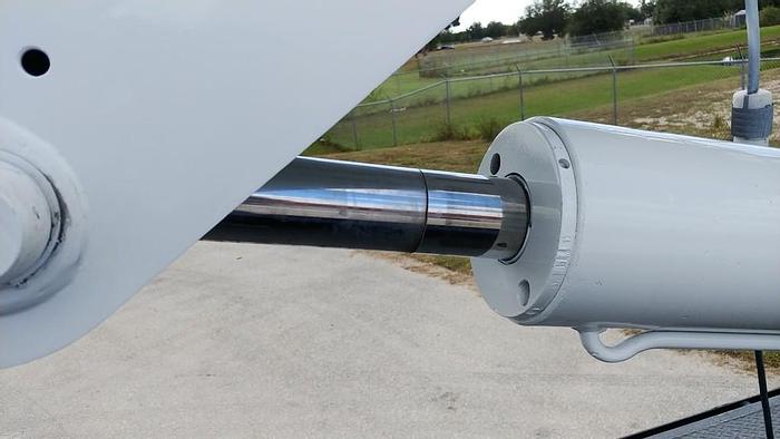 Used 2006 GMC C8500 6x4 Manitex SC75 Sign Crane - 26676