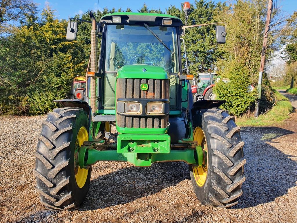 Used John Deere 6320 4wd Tractor