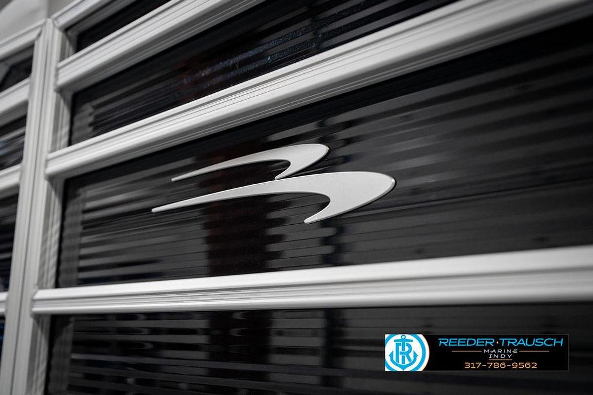 2025 Bennington 22 SSB