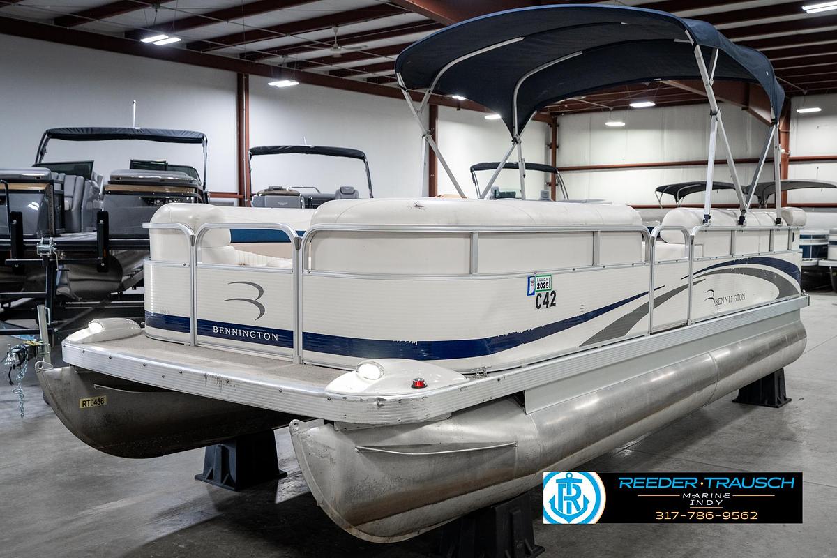 Used 2007 Bennington 2050 RL