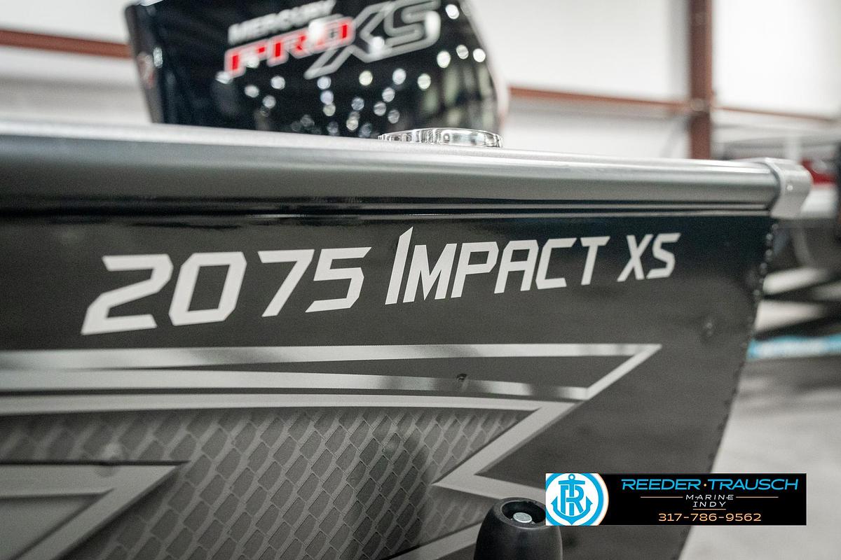 2025 Lund 2075 Impact XS