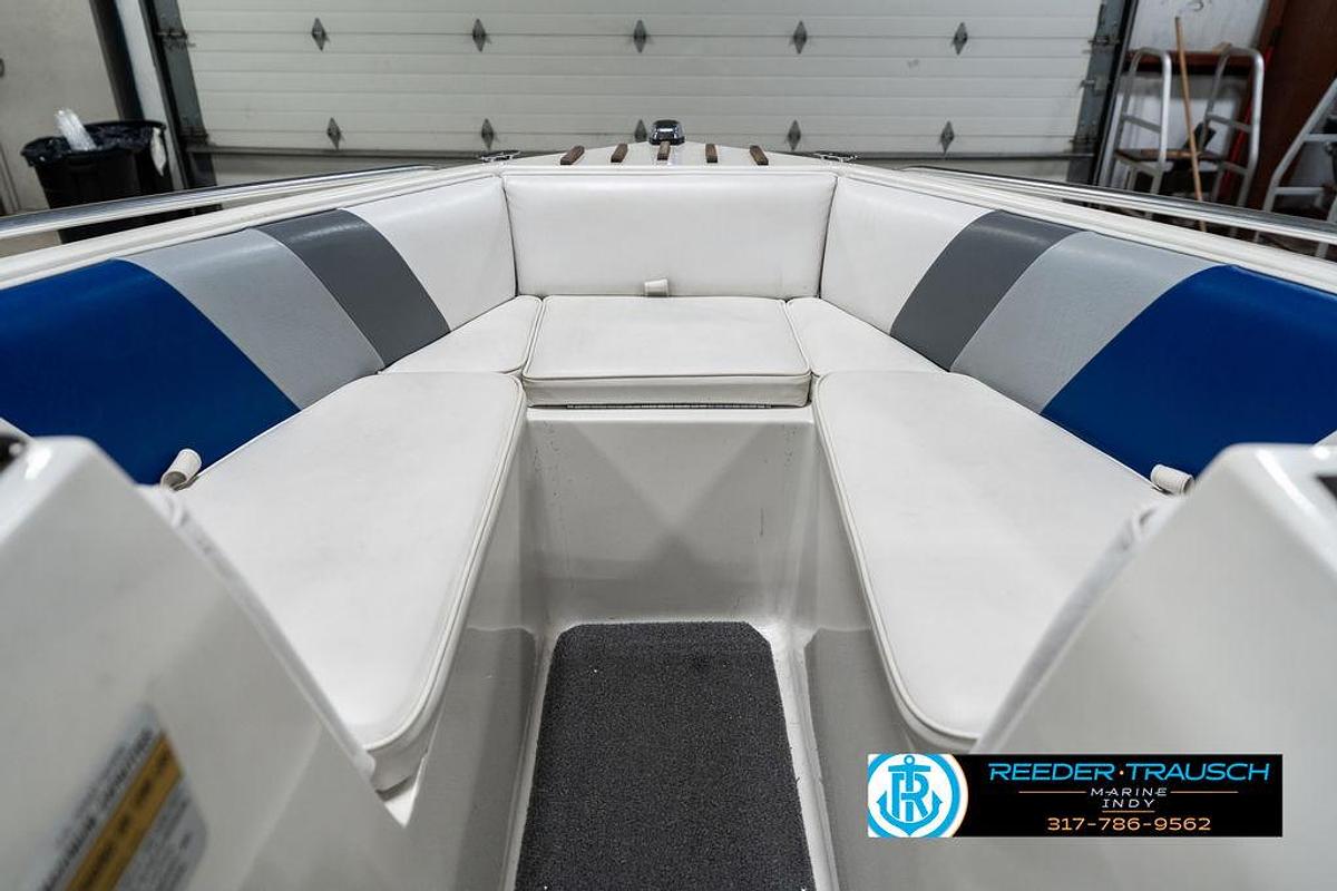 Used 1990 Rinker 206 Captiva