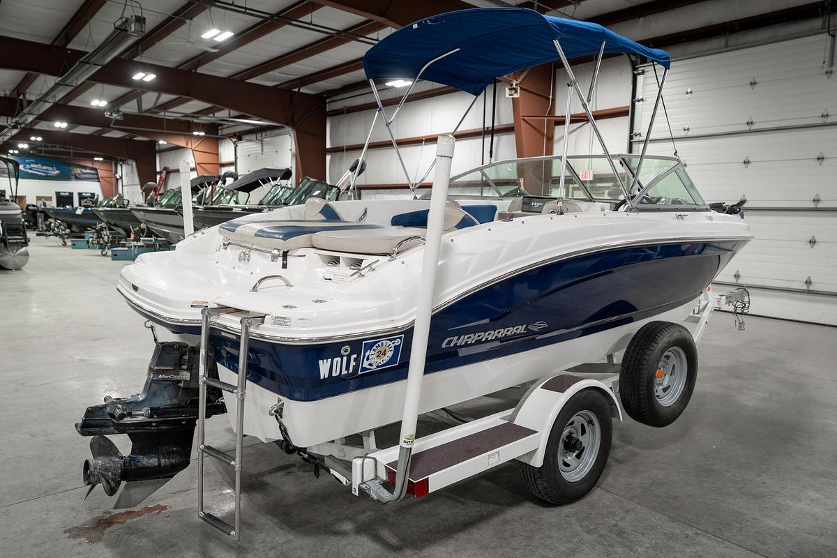 Used 2013 Chapparal 19 H20 F/S