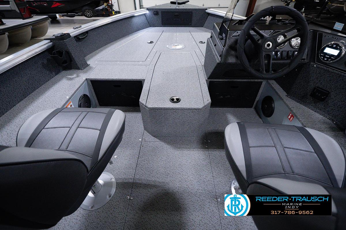 2026 Lund 1800 Explorer Side
