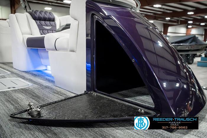 2025 Bennington QX SB T2