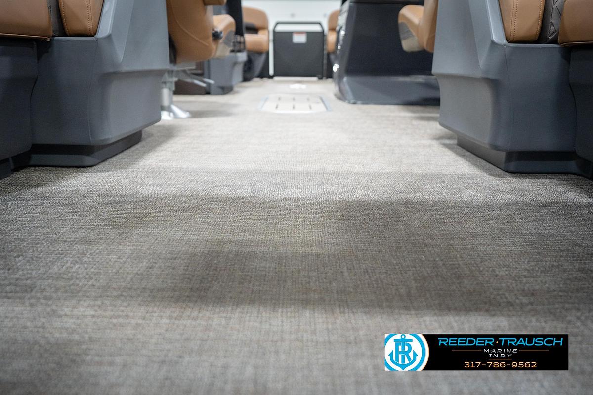 2026 Bennington 22 MFB