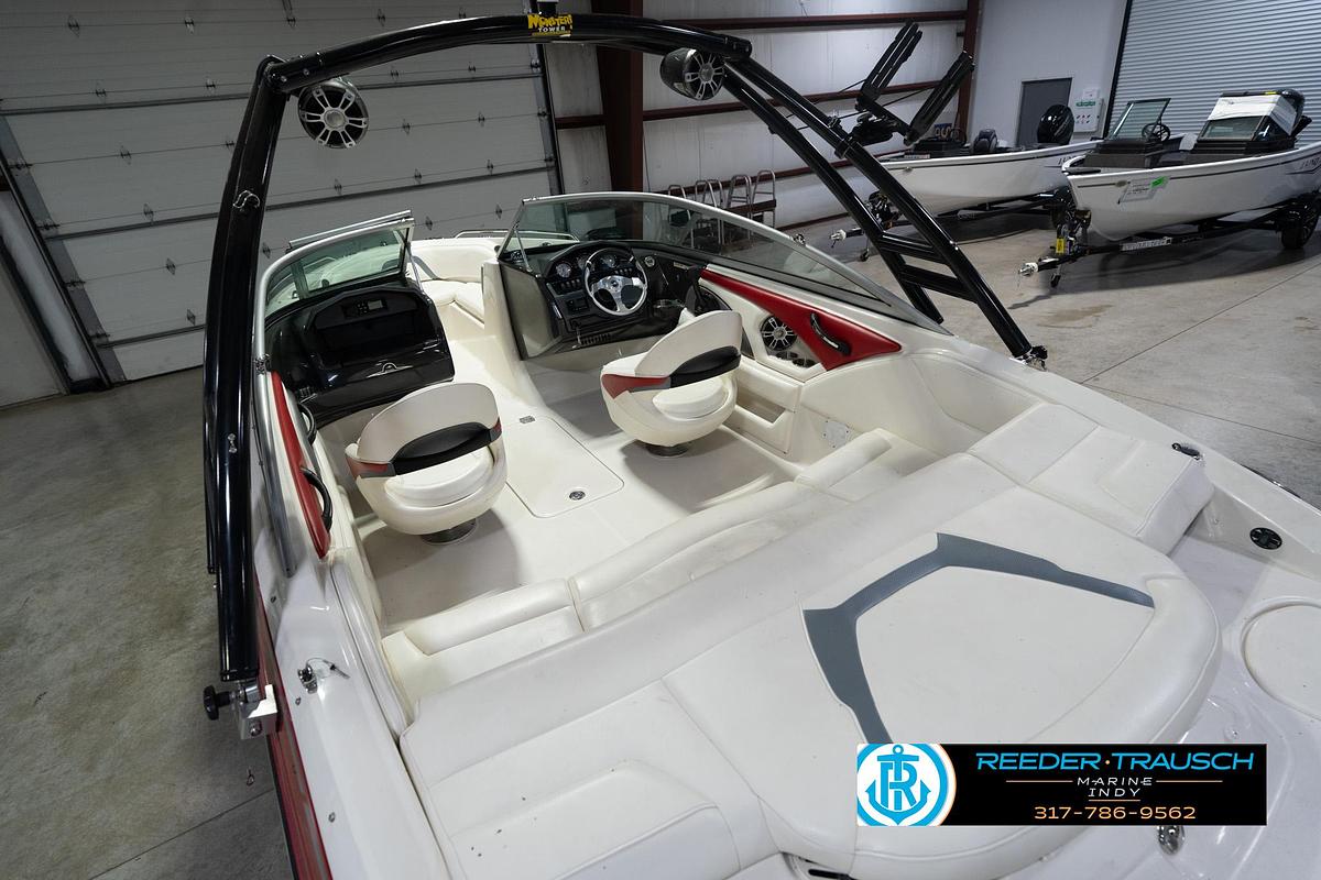 Used 2014 Monterey 204 FS