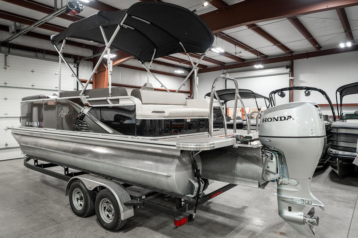 Used 2022 Avalon 2285 LSZ CRB