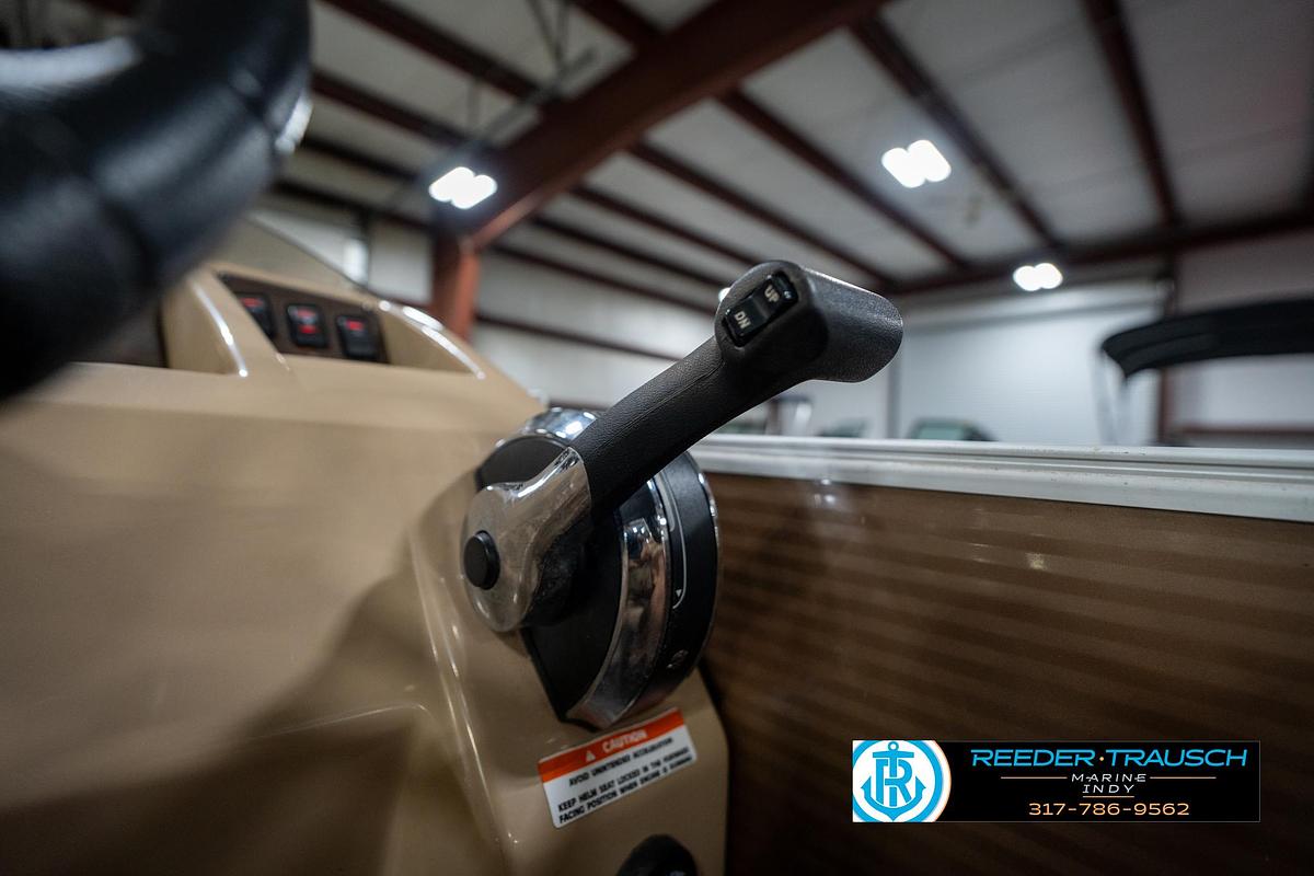 Used 2017 Bennington 18 SLX