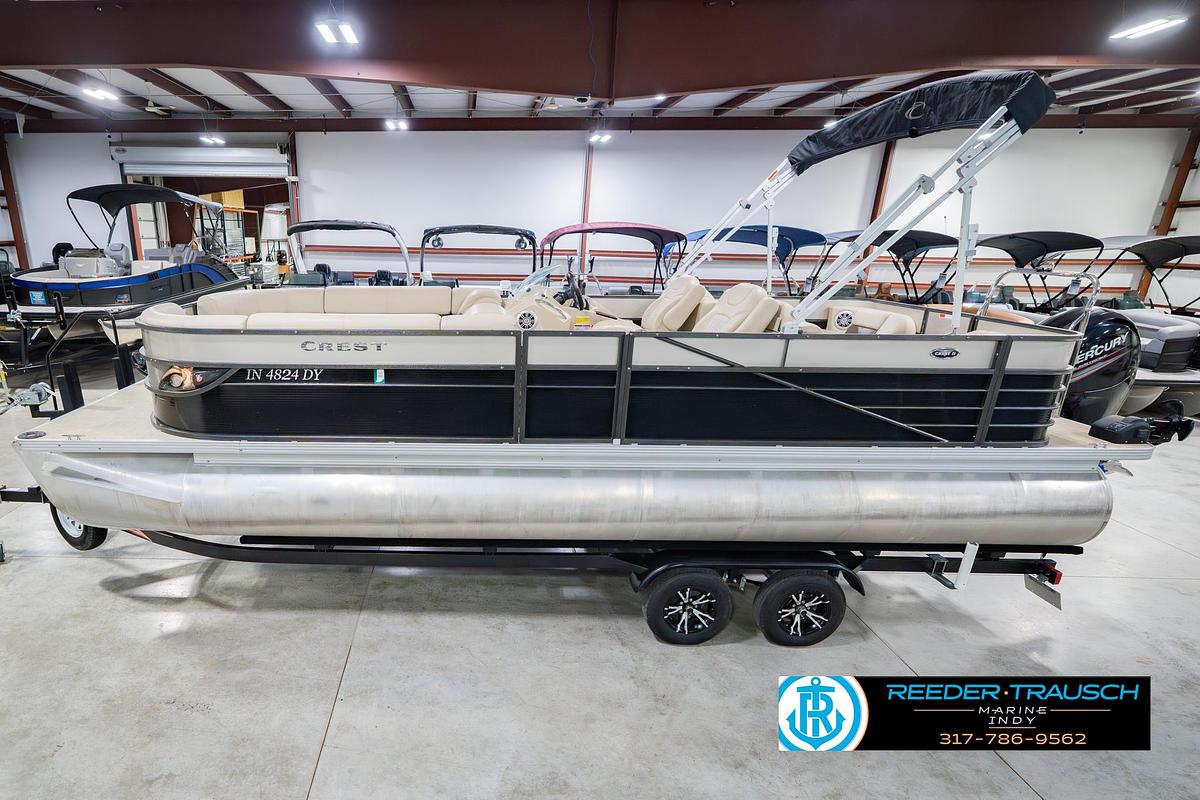 Used 2016 Crest 250 SLR2