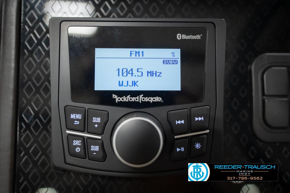 2026 Bennington 22 MFB