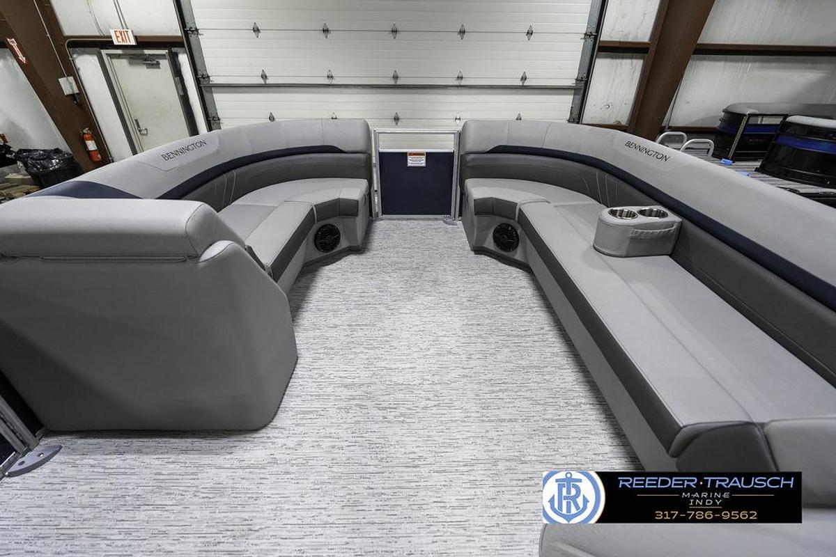 2025 Bennington 22 SXL