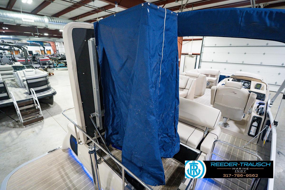 Used 2016 Bennington 2375 RSB