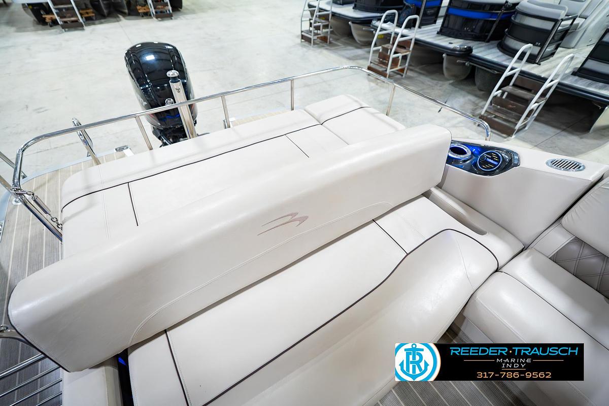 Used 2016 Bennington 2375 RSB