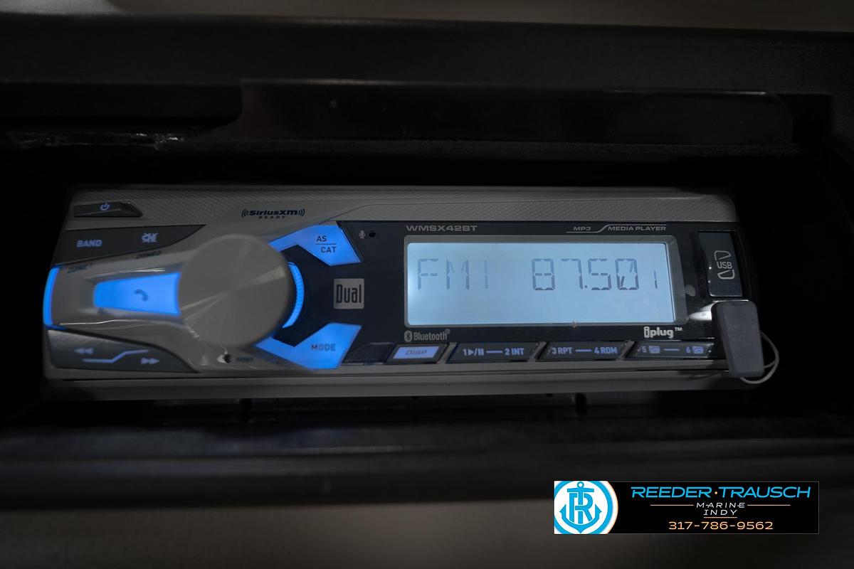 Used 1996 Suntracker Party Barge 24