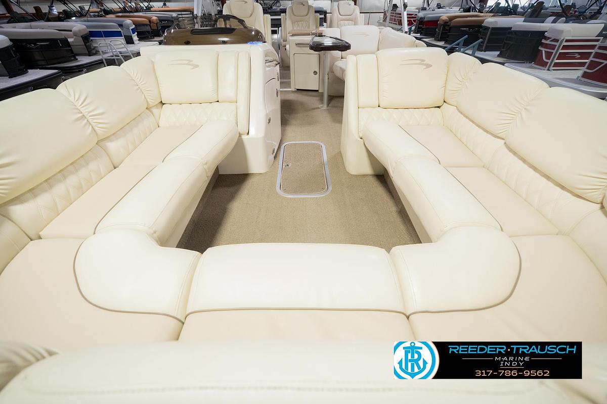 Used 2013 Bennington 2550 RBR