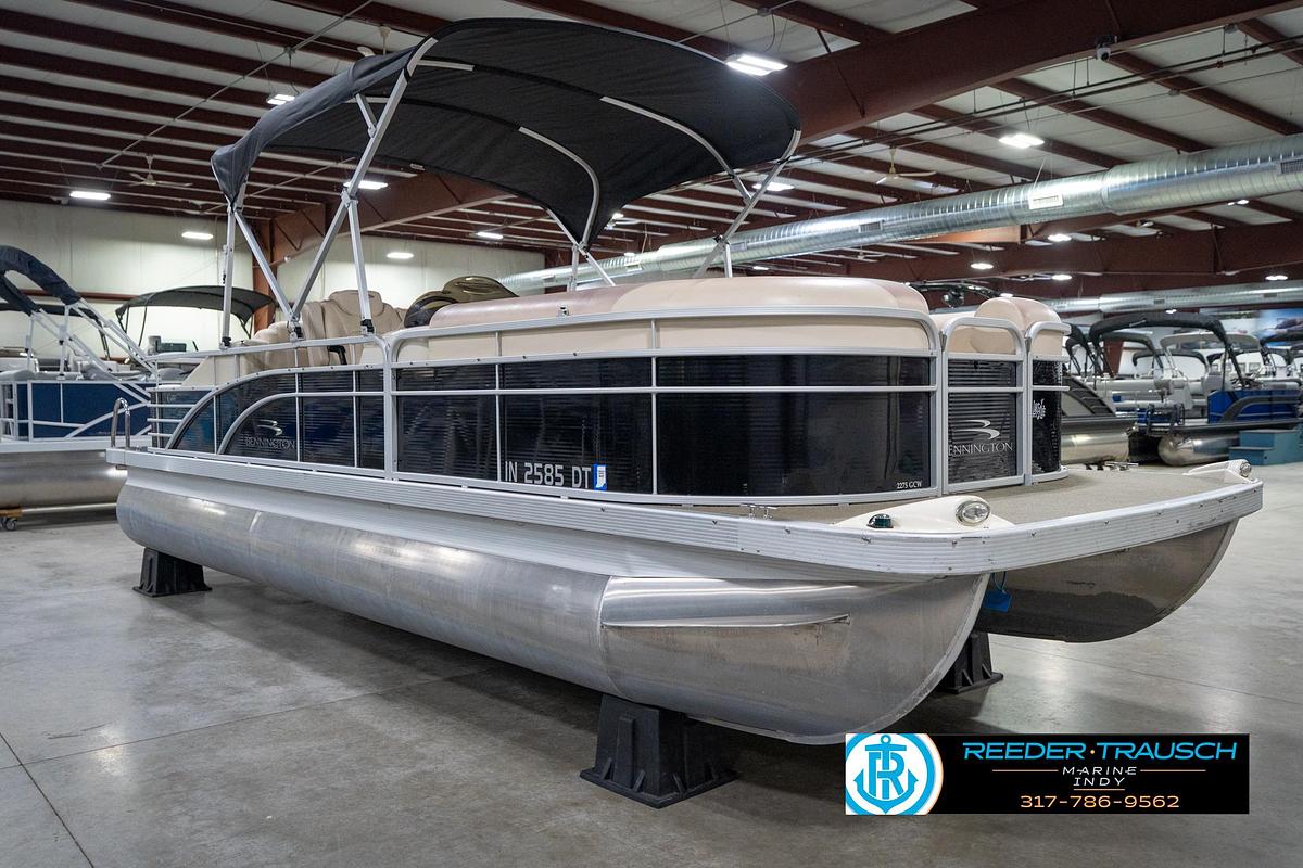 Used 2014 Bennington 2275 GCW