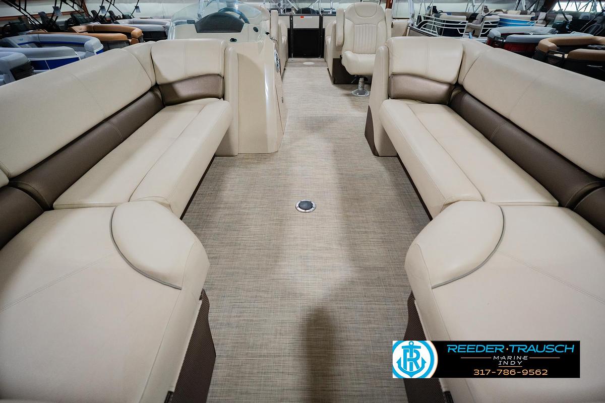 Used 2016 Crest 250 SLR2