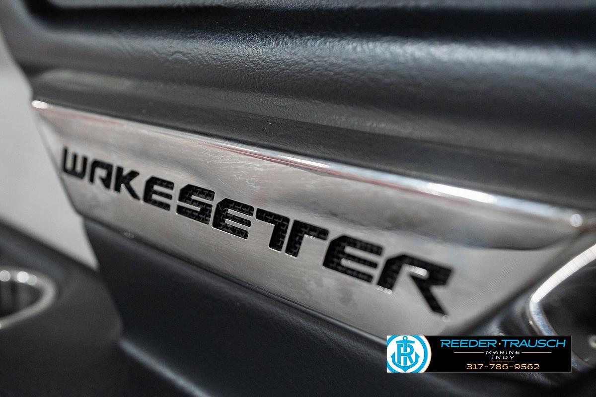 Used 2017 Malibu 25 LSV