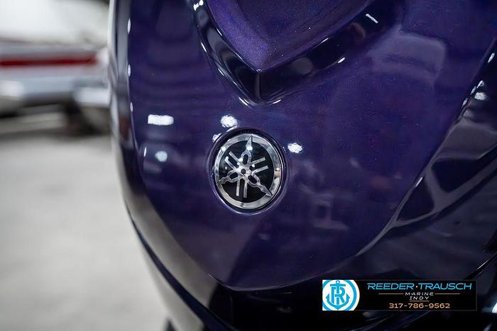 2025 Bennington QX SB T2